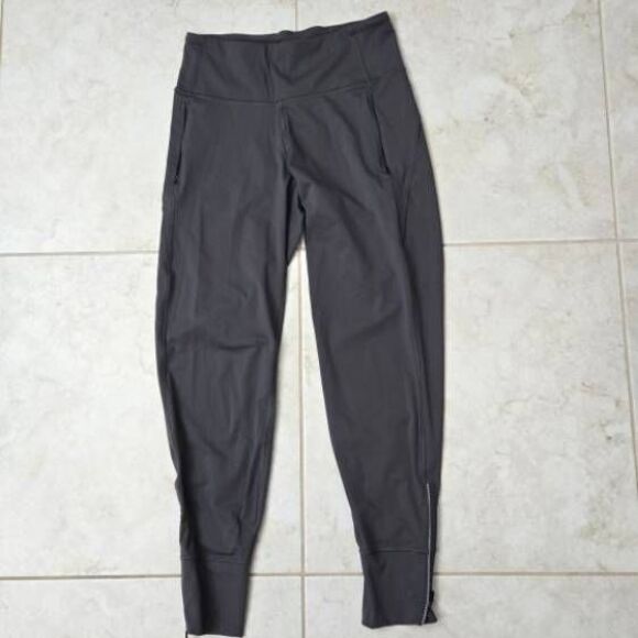 Lululemon Fresh Tracks Pant Dark Carbon Size 6 - Picture 2 of 7